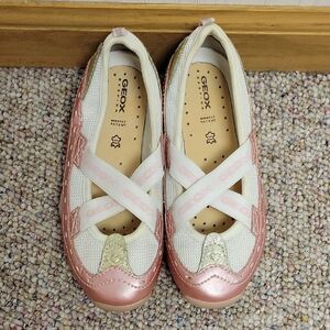 Geox Pink and Cream Girls' Slip-on Tennis Shoes Sz 30 (US 12).